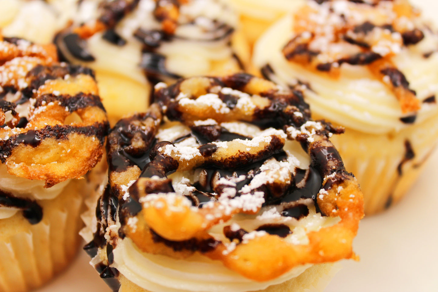 Funnel Cake Cupcake